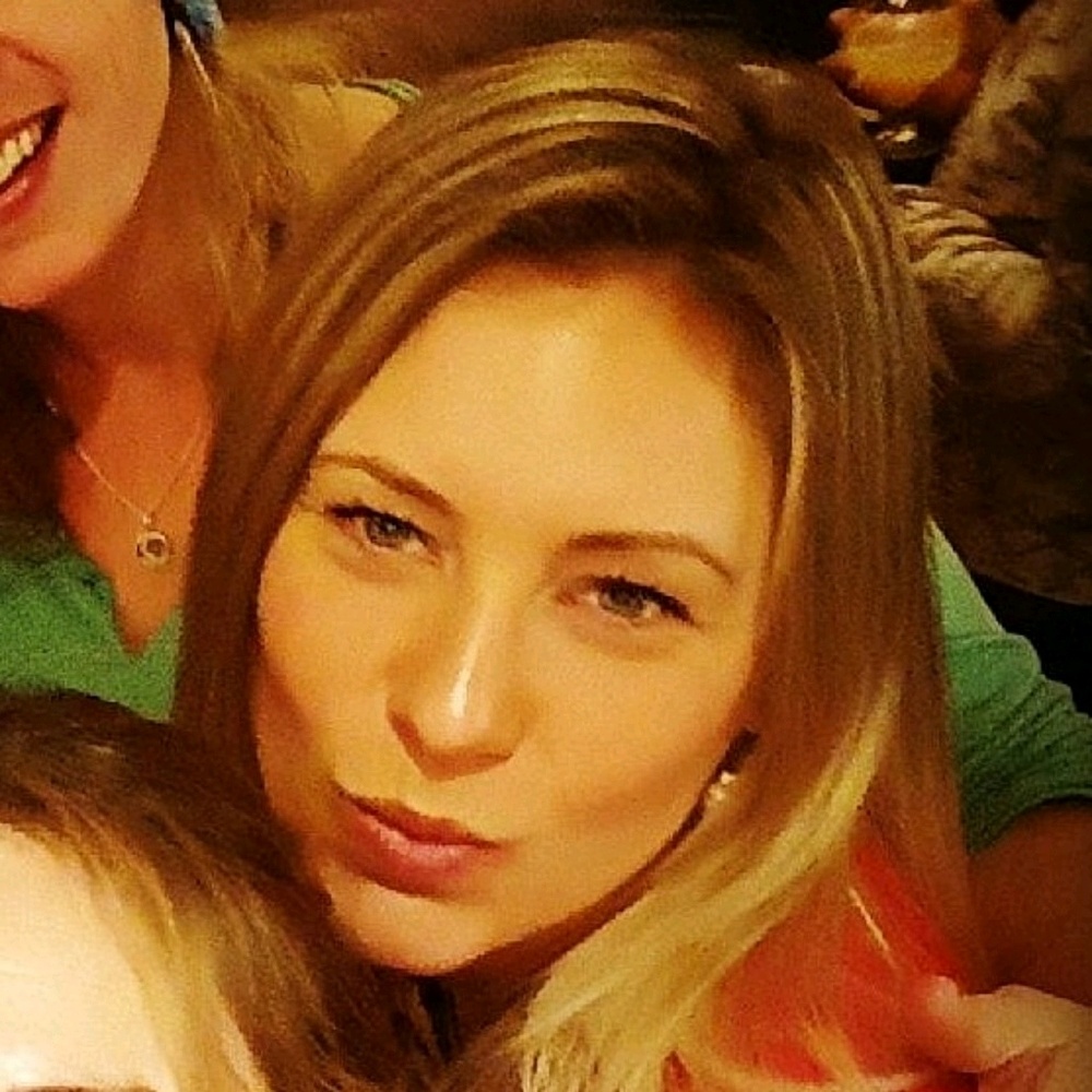 Meet your Posher, Corey